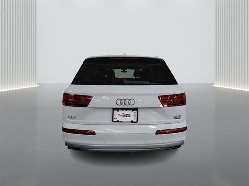 2017 Audi Q7 3.0T Premium Plus
