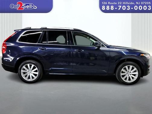 2016 Volvo XC90 T6 Momentum