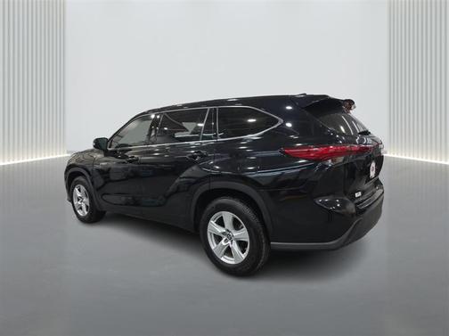 2021 Toyota Highlander Hybrid LE