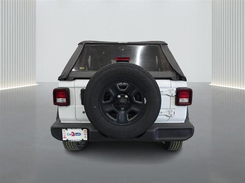 White 2018 Jeep Wrangler Unlimited Sport