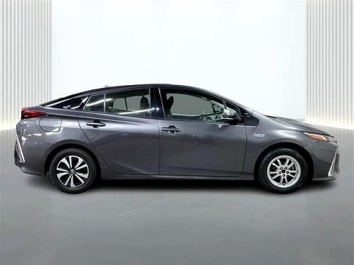 2018 Toyota Prius Prime Plus