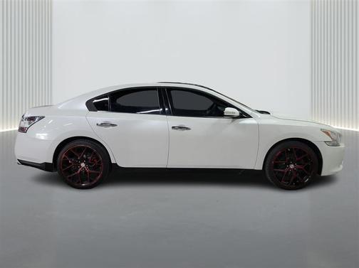 2014 Nissan Maxima SV