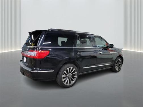 2019 Lincoln Navigator Select