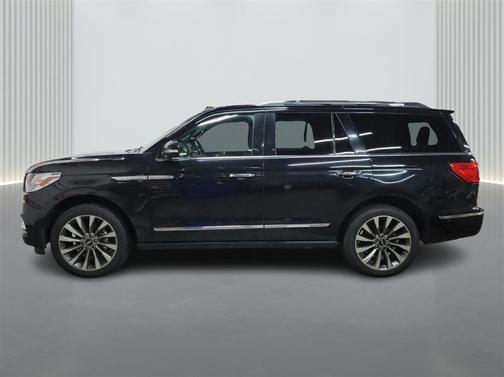 2019 Lincoln Navigator Select