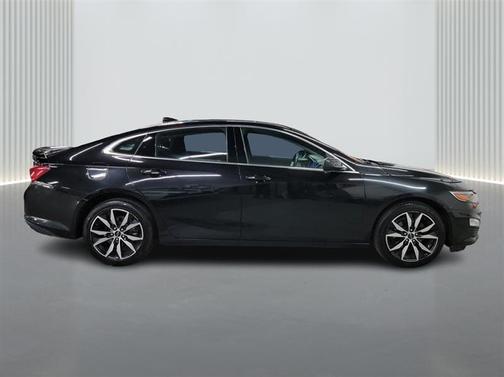 2022 Chevrolet Malibu RS