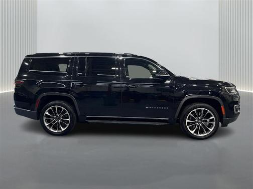 Black 2022 Jeep Wagoneer Series II