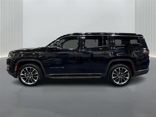 Black 2022 Jeep Wagoneer Series II