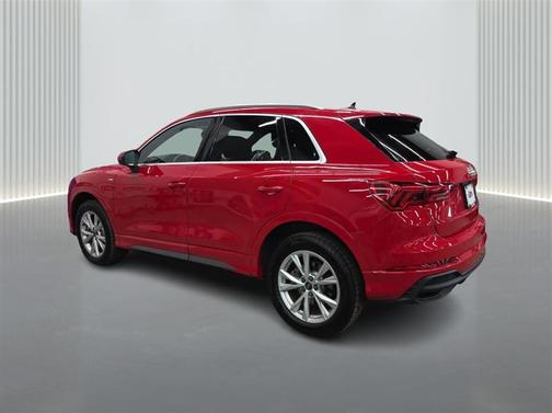 2025 Audi Q3 45 S line Premium