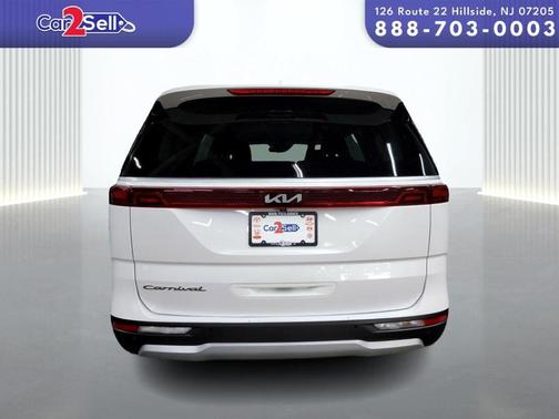 2022 Kia Carnival LX