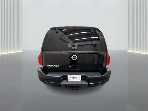 2014 Nissan Armada SV