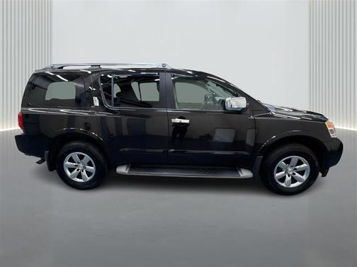 2014 Nissan Armada SV