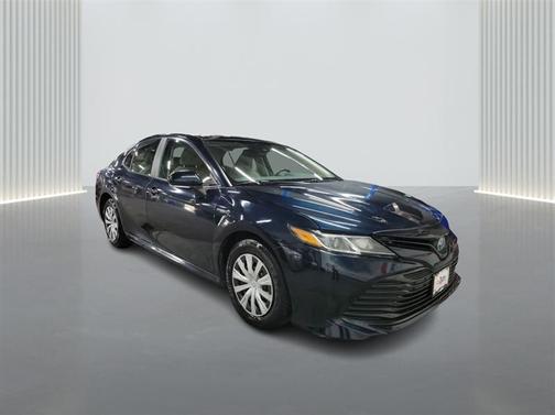 2020 Toyota Camry Hybrid LE