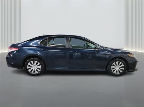 2020 Toyota Camry Hybrid LE