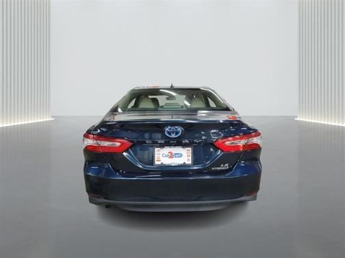 2020 Toyota Camry Hybrid LE