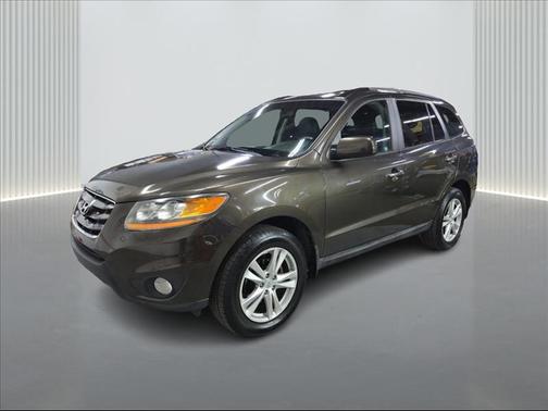 2011 Hyundai SANTA FE SE