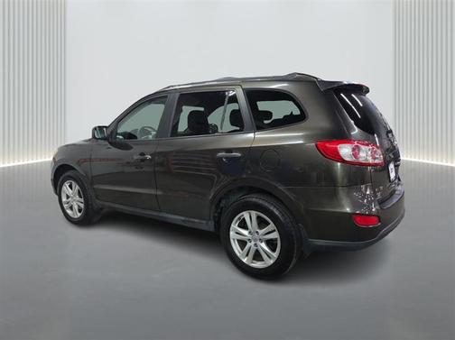 2011 Hyundai SANTA FE SE