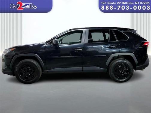 2022 Toyota RAV4 LE