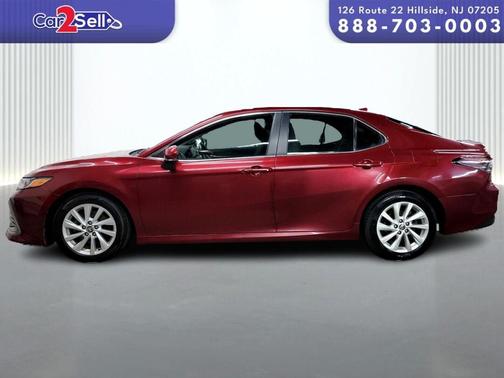 2022 Toyota Camry LE