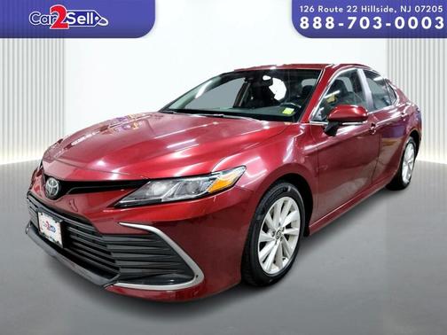 2022 Toyota Camry LE