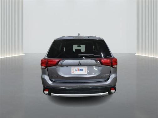 2018 Mitsubishi Outlander ES