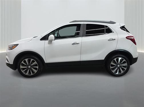 White 2022 Buick Encore Preferred