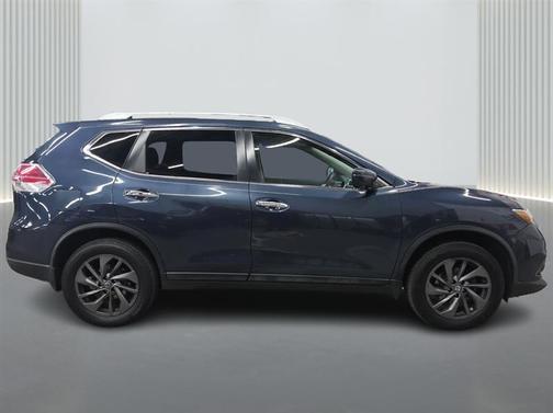 Arctic Blue Metallic 2016 Nissan Rogue SL