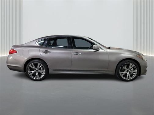 2013 INFINITI M37x Base
