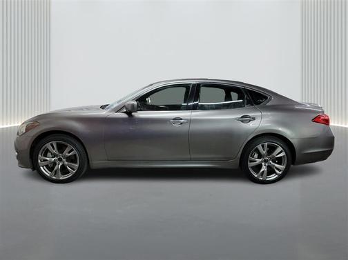 2013 INFINITI M37x Base