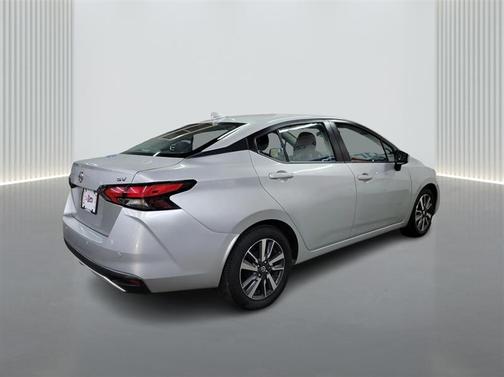 2021 Nissan Versa 1.6 SV