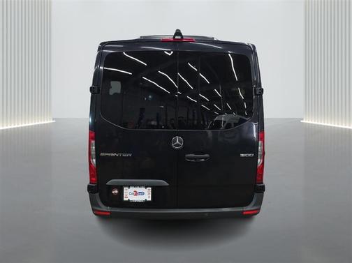 2020 Mercedes-Benz Sprinter 1500 144 WB Standard Roof Passenger