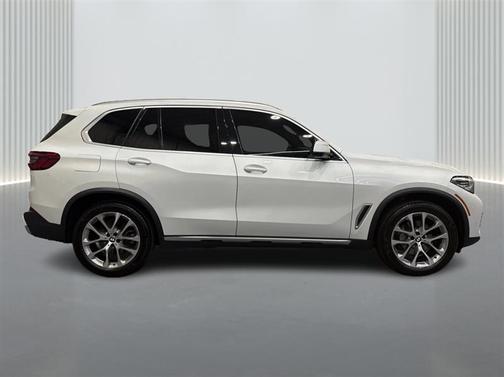 White 2020 BMW X5 xDrive40i