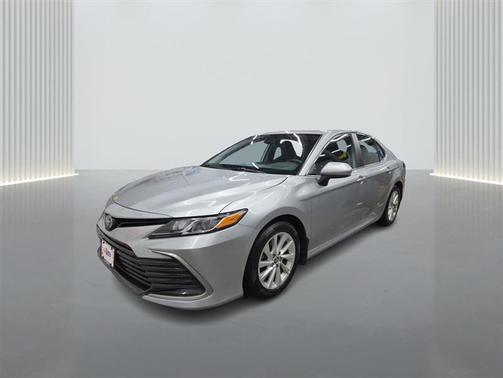 Silver 2023 Toyota Camry LE