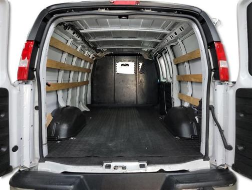 2021 GMC Savana 2500 Work Van