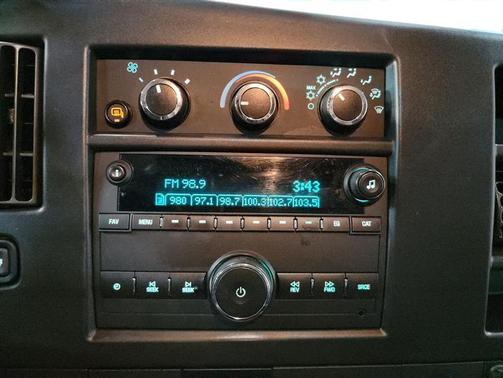 2021 GMC Savana 2500 Work Van