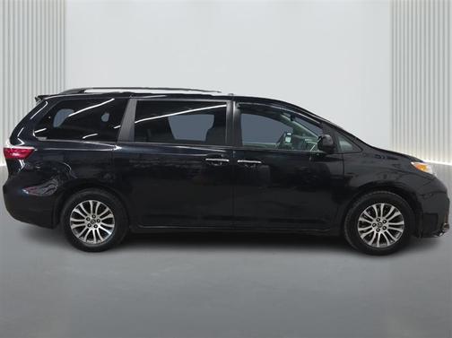 Black 2020 Toyota Sienna XLE