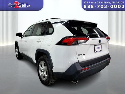 2020 Toyota RAV4 Hybrid XLE