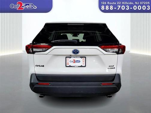 2020 Toyota RAV4 Hybrid XLE