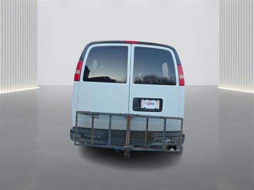 2016 Chevrolet Express 3500 LT