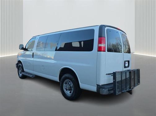 2016 Chevrolet Express 3500 LT
