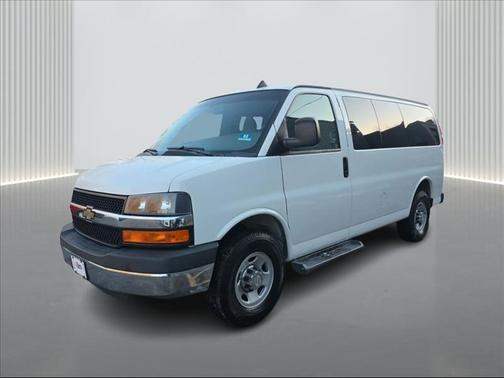 2016 Chevrolet Express 3500 LT