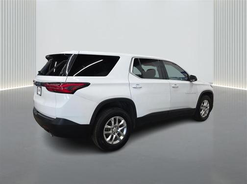 White 2023 Chevrolet Traverse LS
