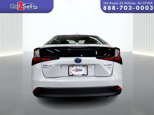 2021 Toyota Prius XLE