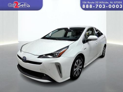 2021 Toyota Prius XLE