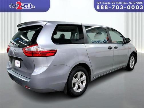 2017 Toyota Sienna L
