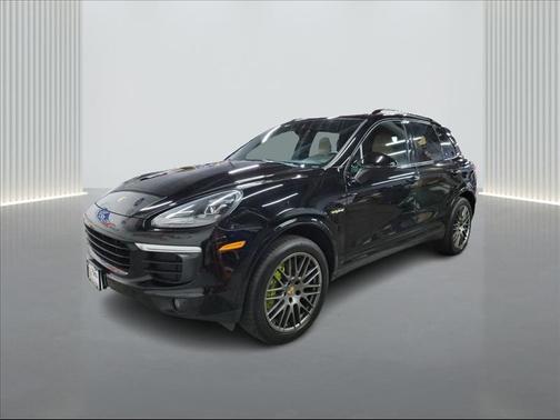 2017 Porsche Cayenne E-Hybrid S Platinum Edition