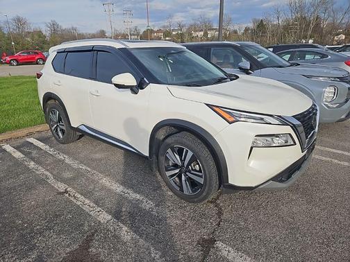 2021 Nissan Rogue SL