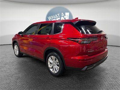 Diamond Red 2026 Mitsubishi Outlander ES