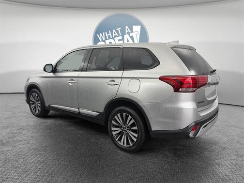2019 Mitsubishi Outlander SE