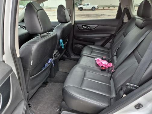 Brilliant Silver 2014 Nissan Rogue SL
