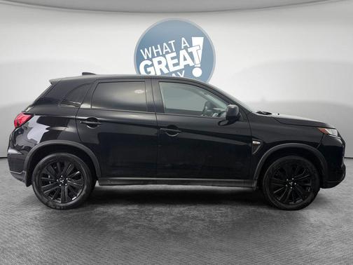 2022 Mitsubishi Outlander Sport 2.0 LE